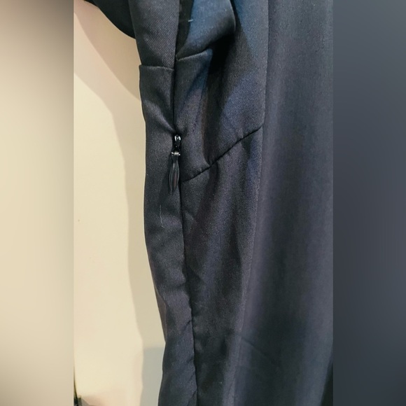 Women's V-neck Dress with Tiered Bell 3/4 Sleeves XXL - Picture 13 of 16